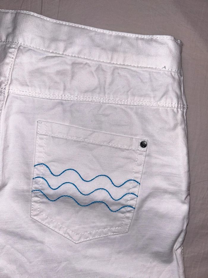 Short ajustable blanc noeud plage vagues - photo numéro 8
