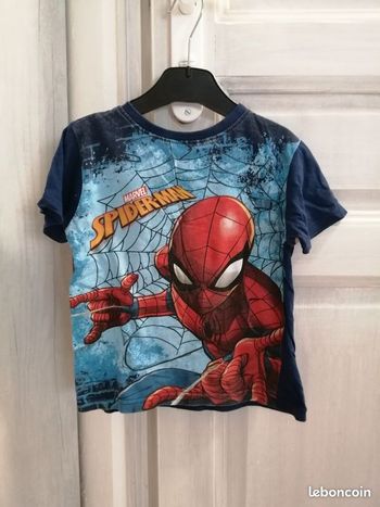 T-shirt spiderman