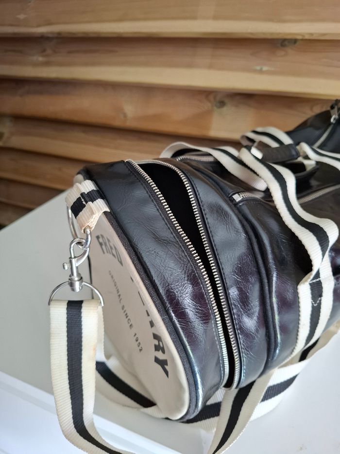 Sac voyage Fred Perry - photo numéro 4