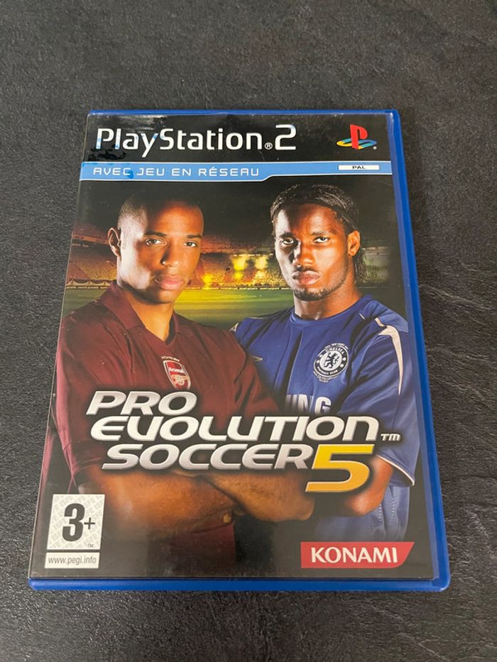 Jeux vidéos PS2 PES 2005 Pro Evolution Soccer 5