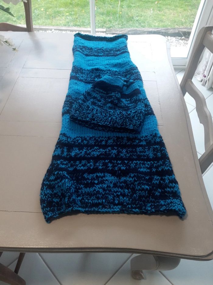 Lot bonnet et écharpe tricoté main - photo numéro 5