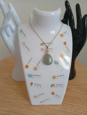 Solde 💝 jade collier en pierre naturelle en forme de goutte d'eau verte neuf