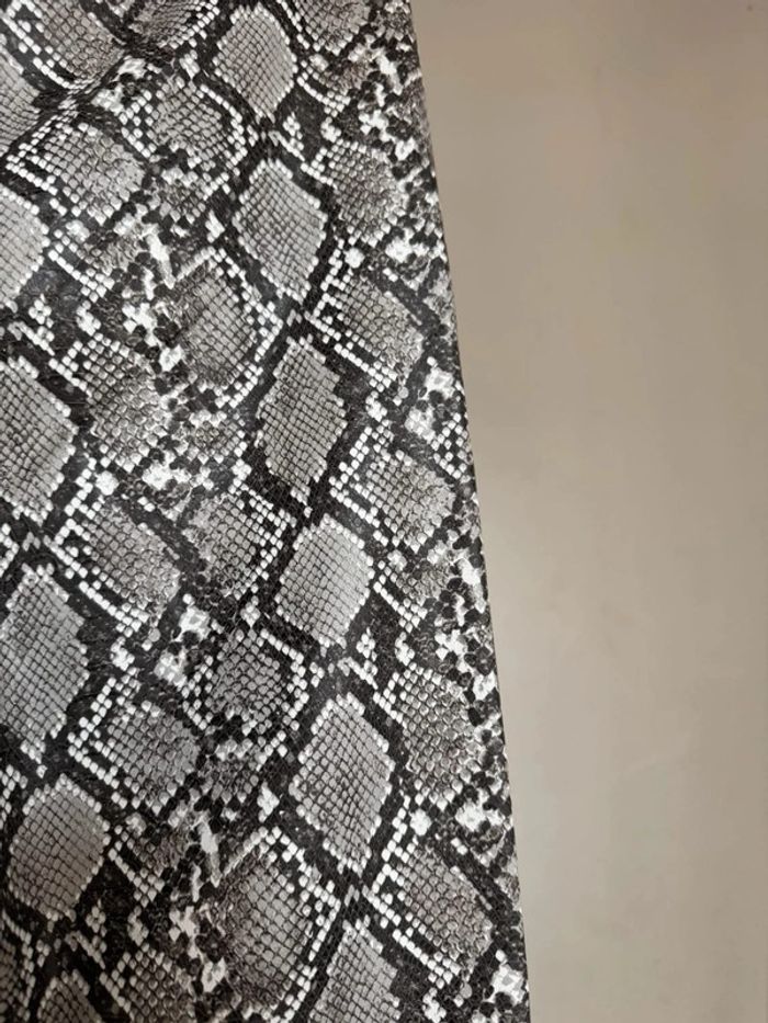 Legging pantalon en smili cuir élastique taille L H&M - photo numéro 4