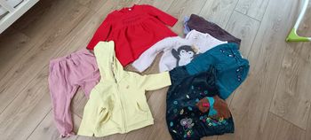 Lot 12 mois fille