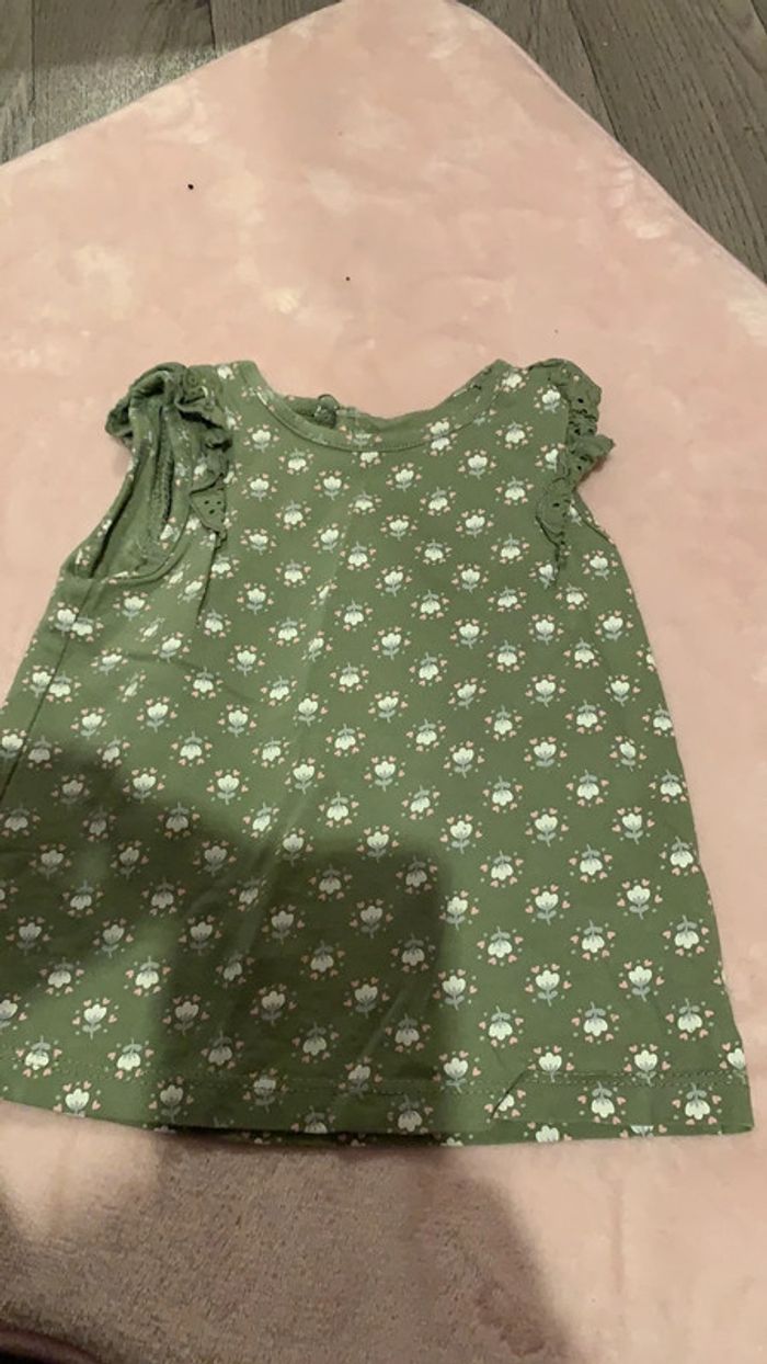 Tee shirt