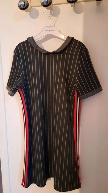 Robe  manches courtes taille S
