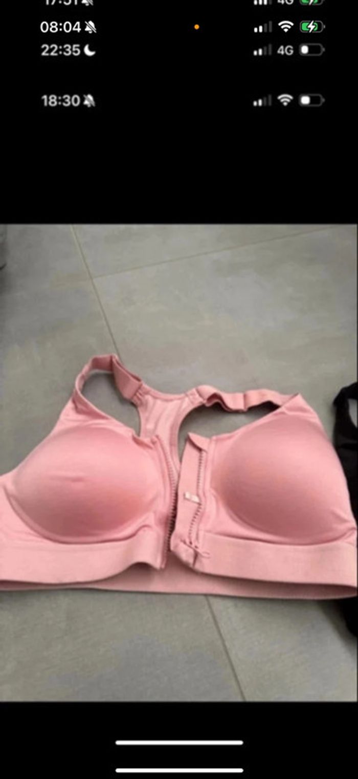 Lot de 2 Brassiere de sport taille 75 c decathlon - photo numéro 4