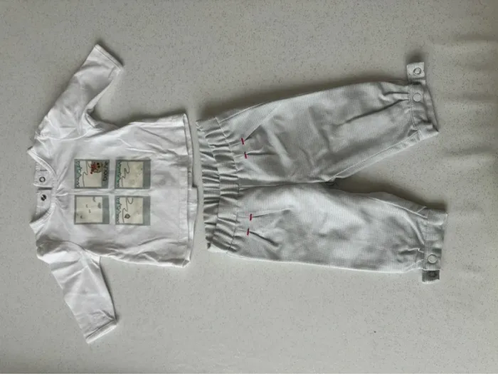 Pantalon et t-shirt - photo numéro 4
