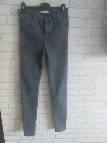 Jeans Zara taille 34