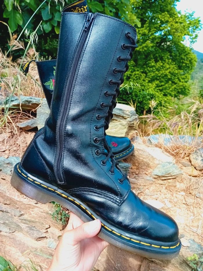 Dr. Martens 1914 Vonda roses brodées 🌹 42 - photo numéro 7