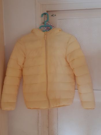 Blouson demi saison taille 11/12 ans