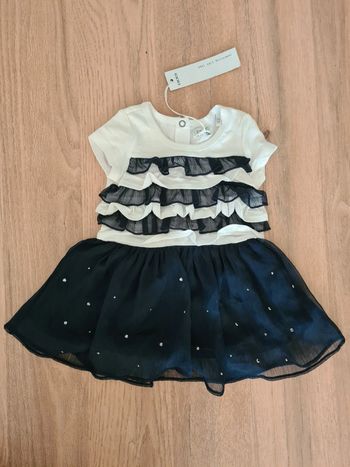 Robe IKKS 3 mois neuve avec étiquette