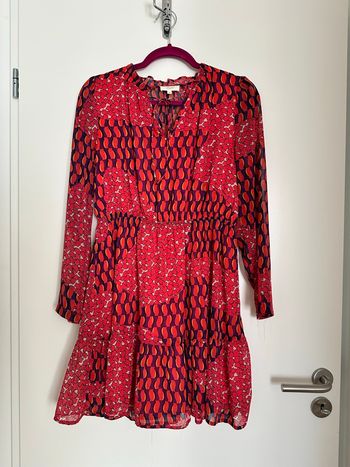 Robe rouge en voile 