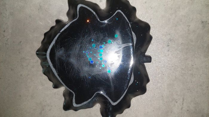 Petit plateau en résine - photo numéro 3