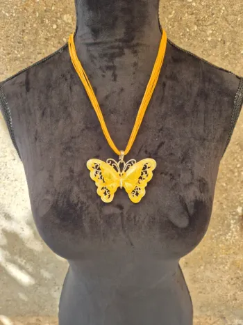 Collier fantaisie papillon Jaune
