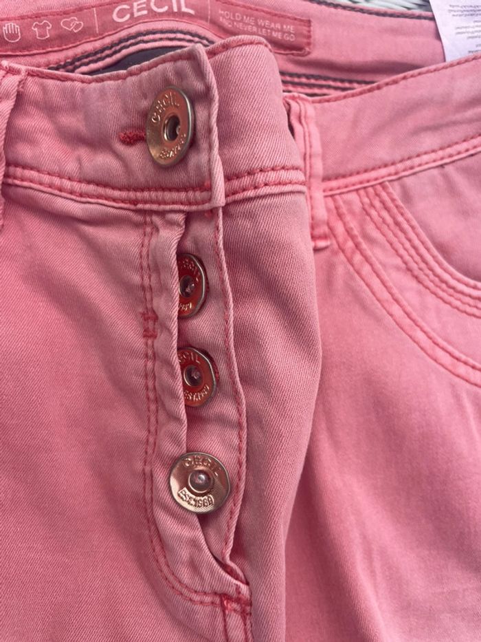 Pantalons roses 40 - photo numéro 2