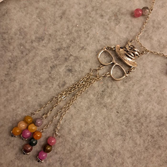 Collier avec breloques et perles multicolore - photo numéro 2