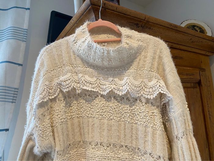 Pull col montant - photo numéro 2