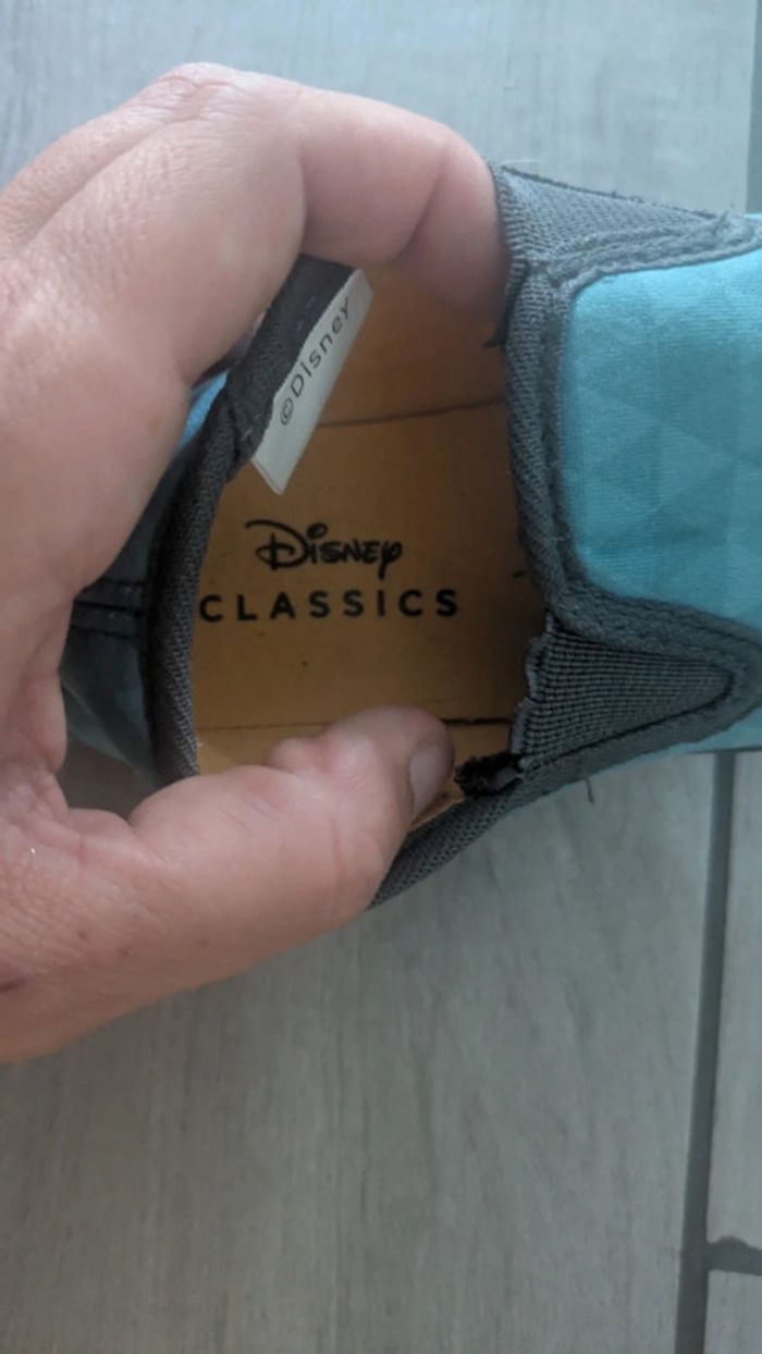 Chaussons le roi lion taille 27 - photo numéro 3