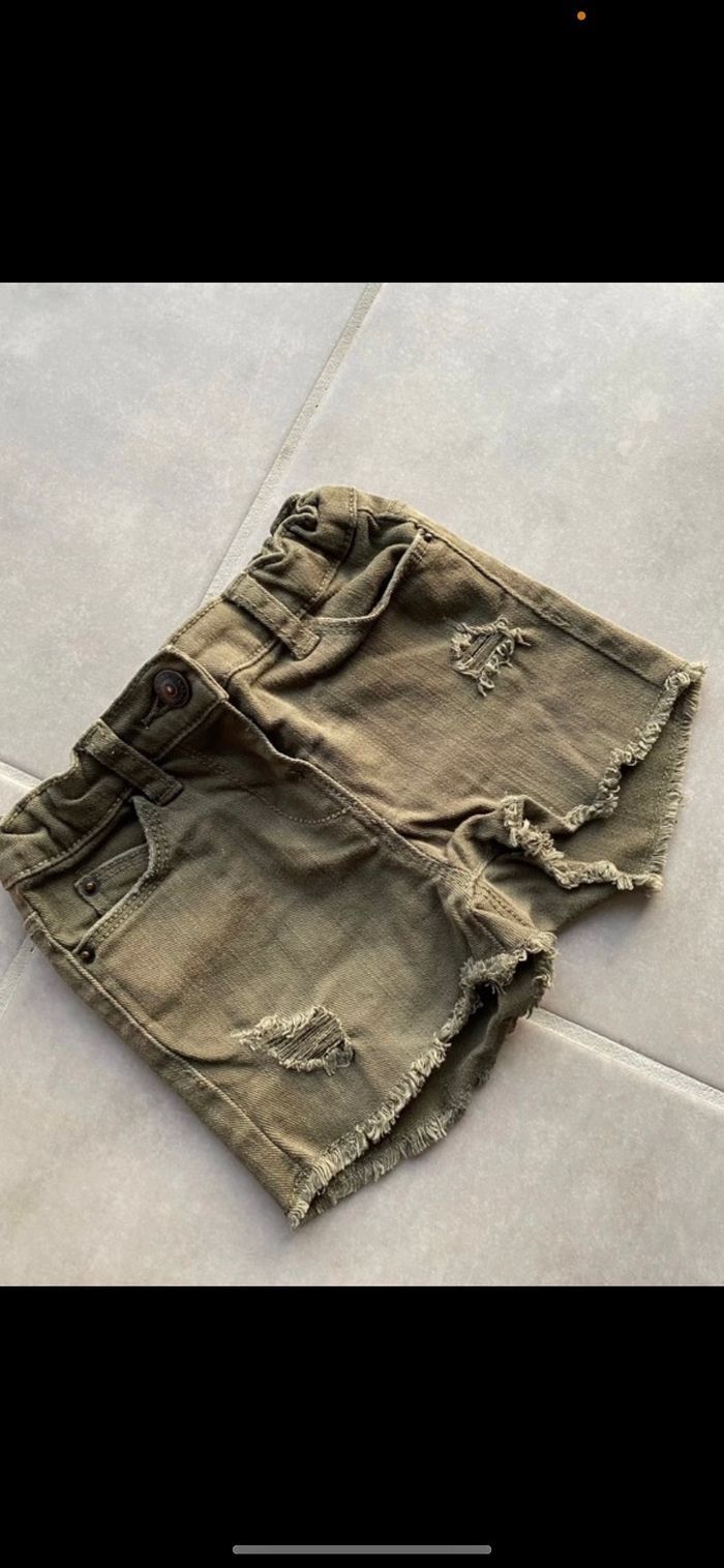 Short en jean armé Kiabi 24 mois Neuf