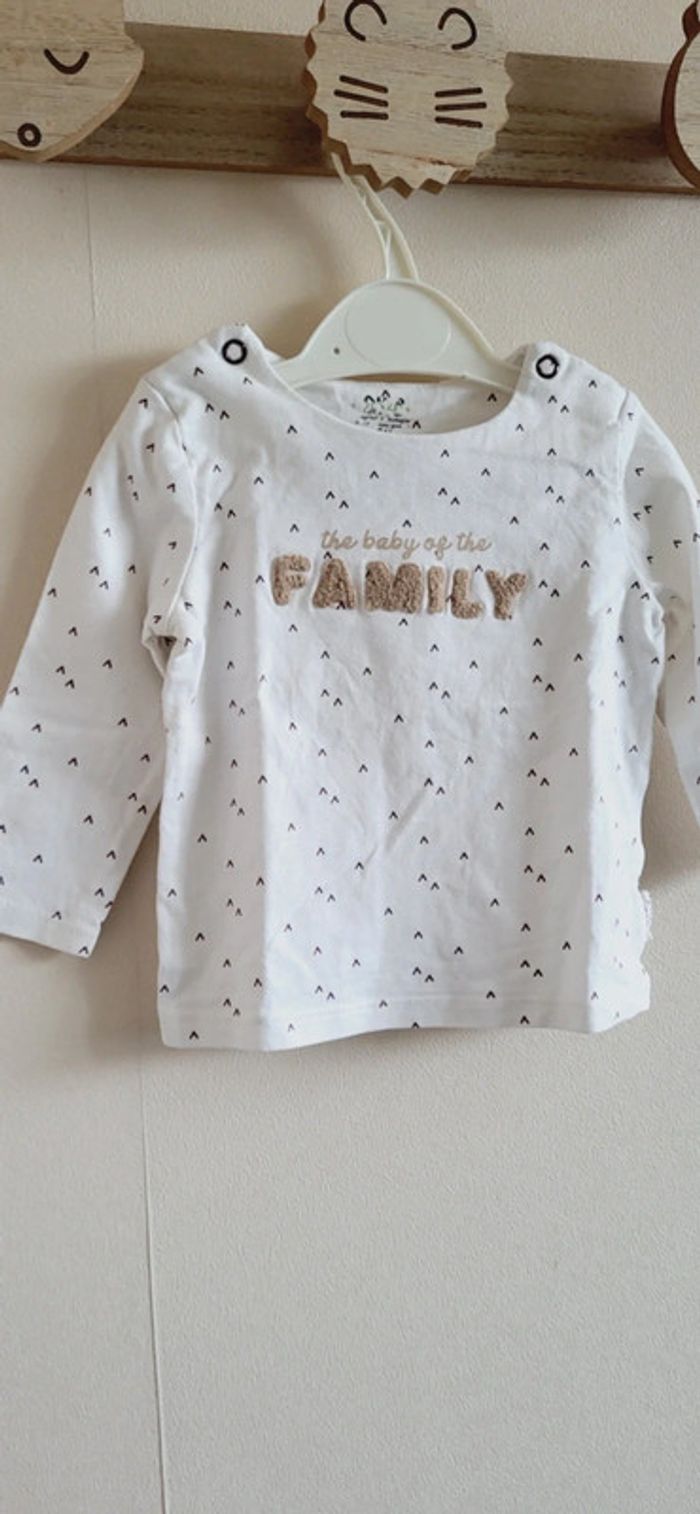 Maillot longues manches kiabi 9 mois - photo numéro 2