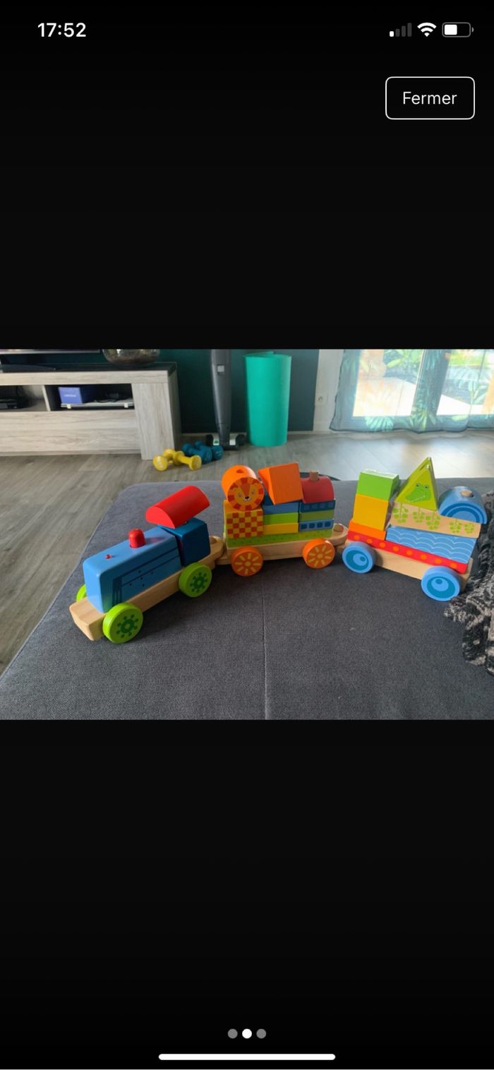 Train en bois