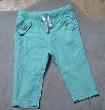 pantalon fin kiabi 6 mois neuf jamais porté