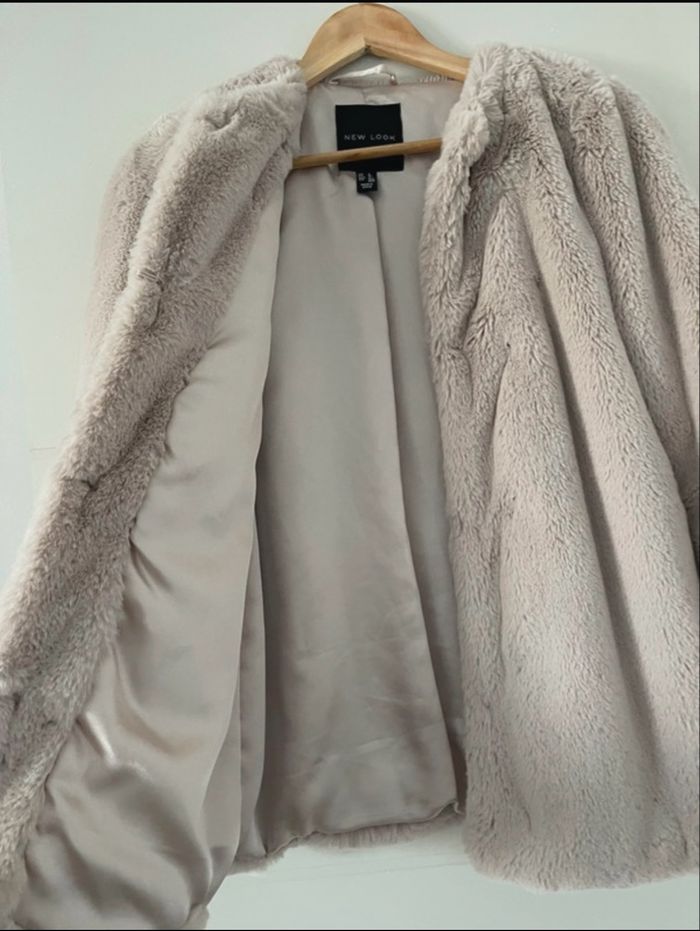 Manteaux fausse fourrure rose vieux  New Look - photo numéro 4