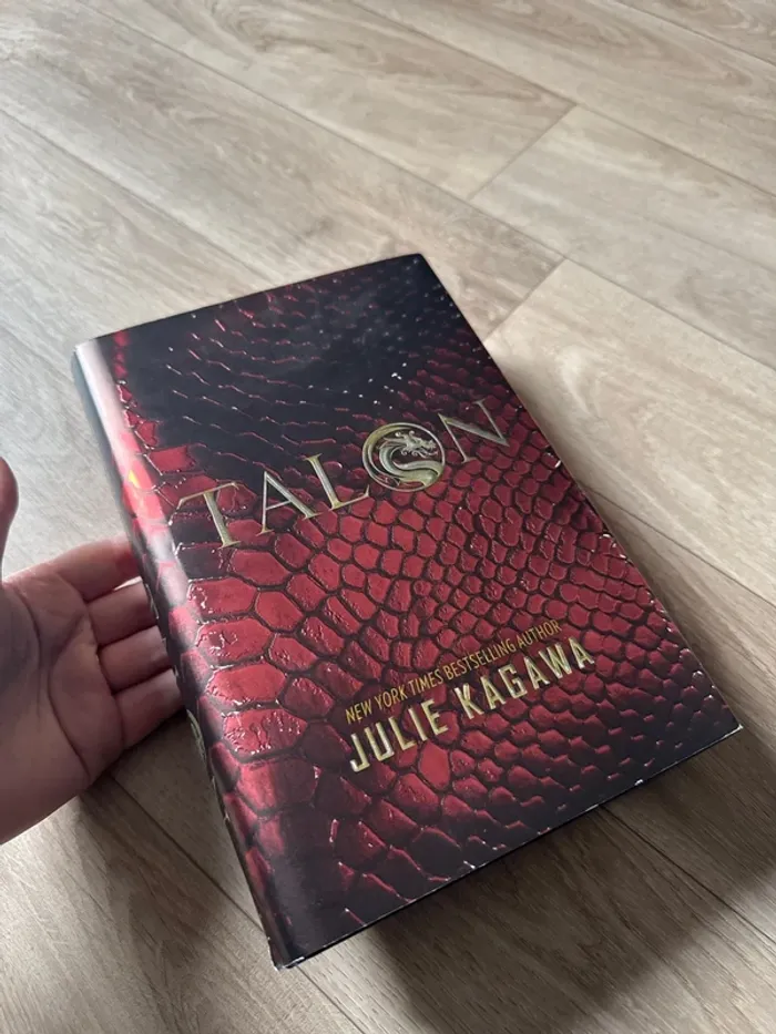 Julie Kagawa - Talon