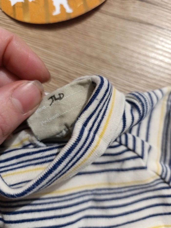 Sous pull 1 mois dpam - photo numéro 4