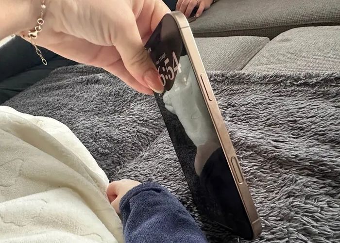 Téléphone I p h o n e. - photo numéro 4