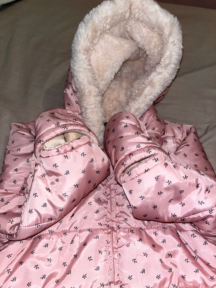 Très belle combinaison  épaisse à capuche petite fille - photo numéro 3