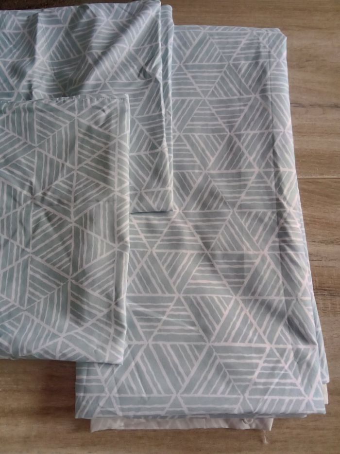 Draps housse +2 taies - photo numéro 2