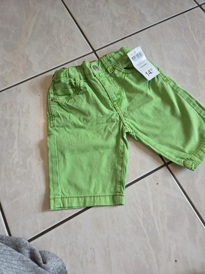 Short okaidi neuf 4ans - photo numéro 2