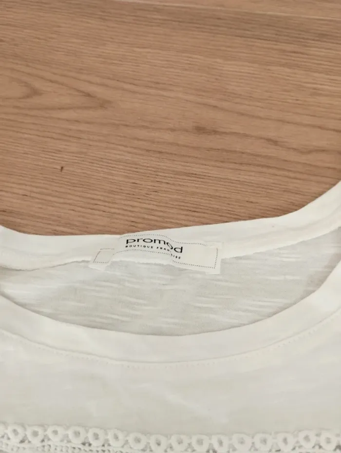 Tee shirt blanc avec dentelle Promod 36 - photo numéro 3