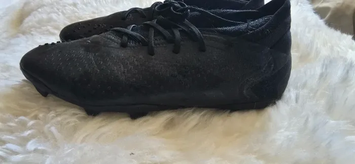 Chaussures foot adidas predator noire taille 37.5 - photo numéro 2