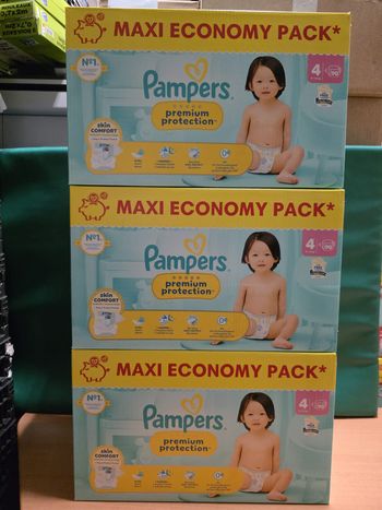 3 cartons pampers premium protection T4
