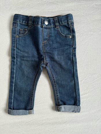 Jean 6 mois