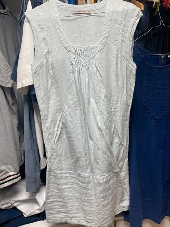 Très jolie robe Kookaï bleu ciel façon lin