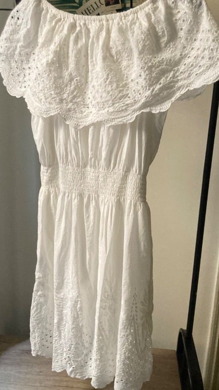 Belle robe blanche