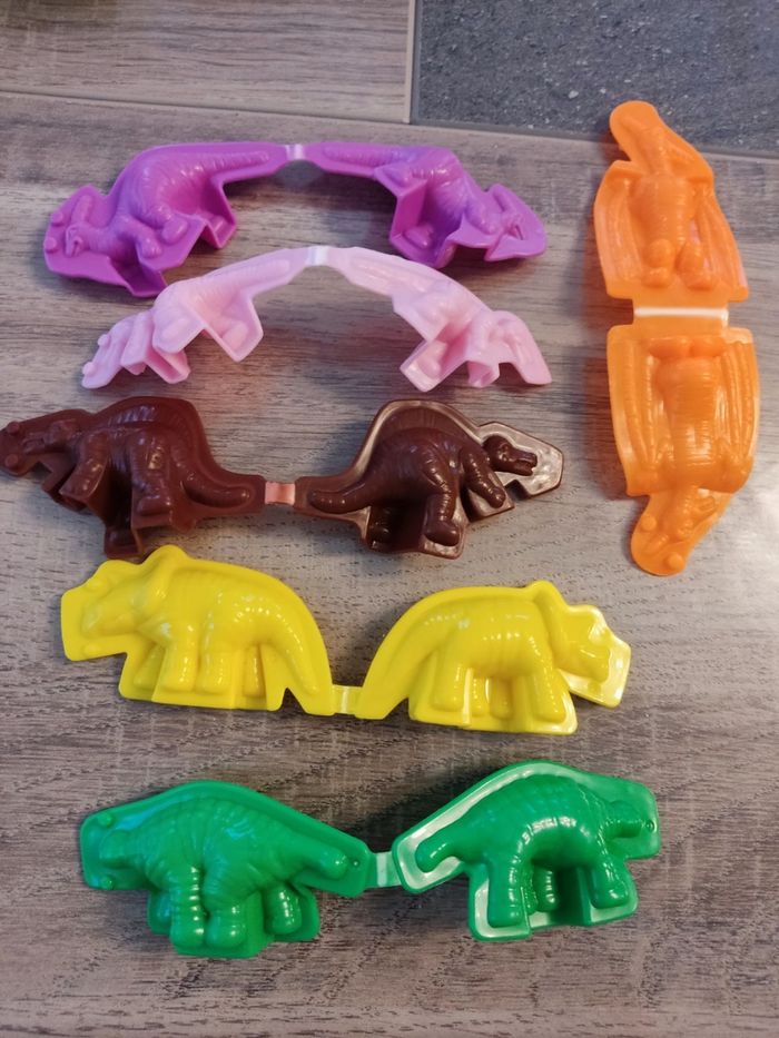 4 lot de pâte à modeler - photo numéro 3