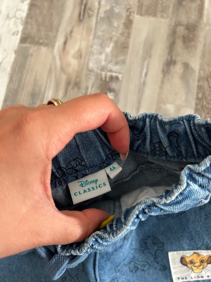 Short jean Disney T4 ans - photo numéro 2