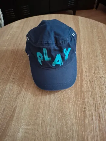 Casquette bleu