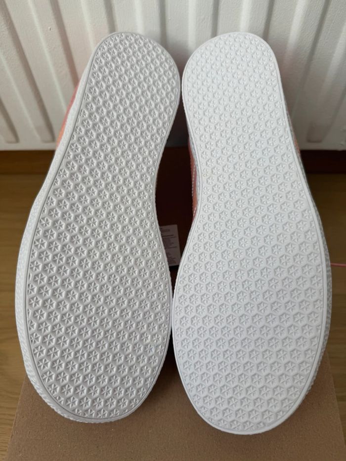 Adidas gazelle rose taille 38 - photo numéro 5