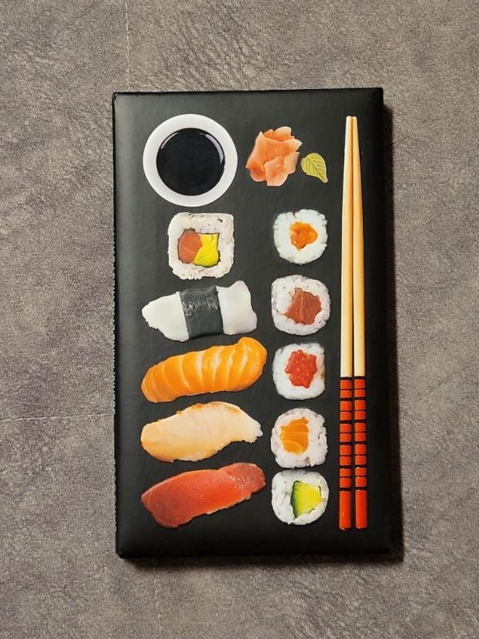 Sushis, makis, et autres petits plats japonais Par Larousse