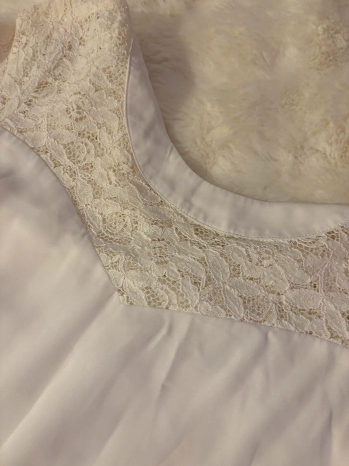 Robe blanche dentelle - photo numéro 3