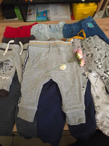 Lot pantalons, 6 mois 💐