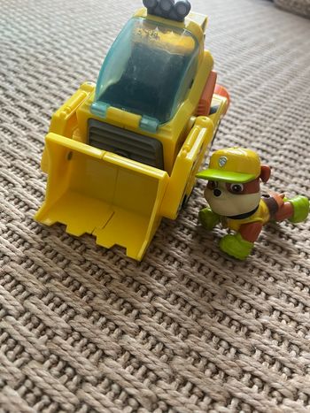 Pat patrouille figurine et véhicule Ruben