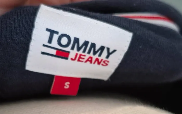 Tee shirt Tommy Hilfiger - photo numéro 4