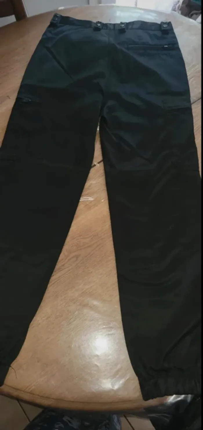 Pantalon Sécurité anti-statique  Et deperlant 40 - photo numéro 2